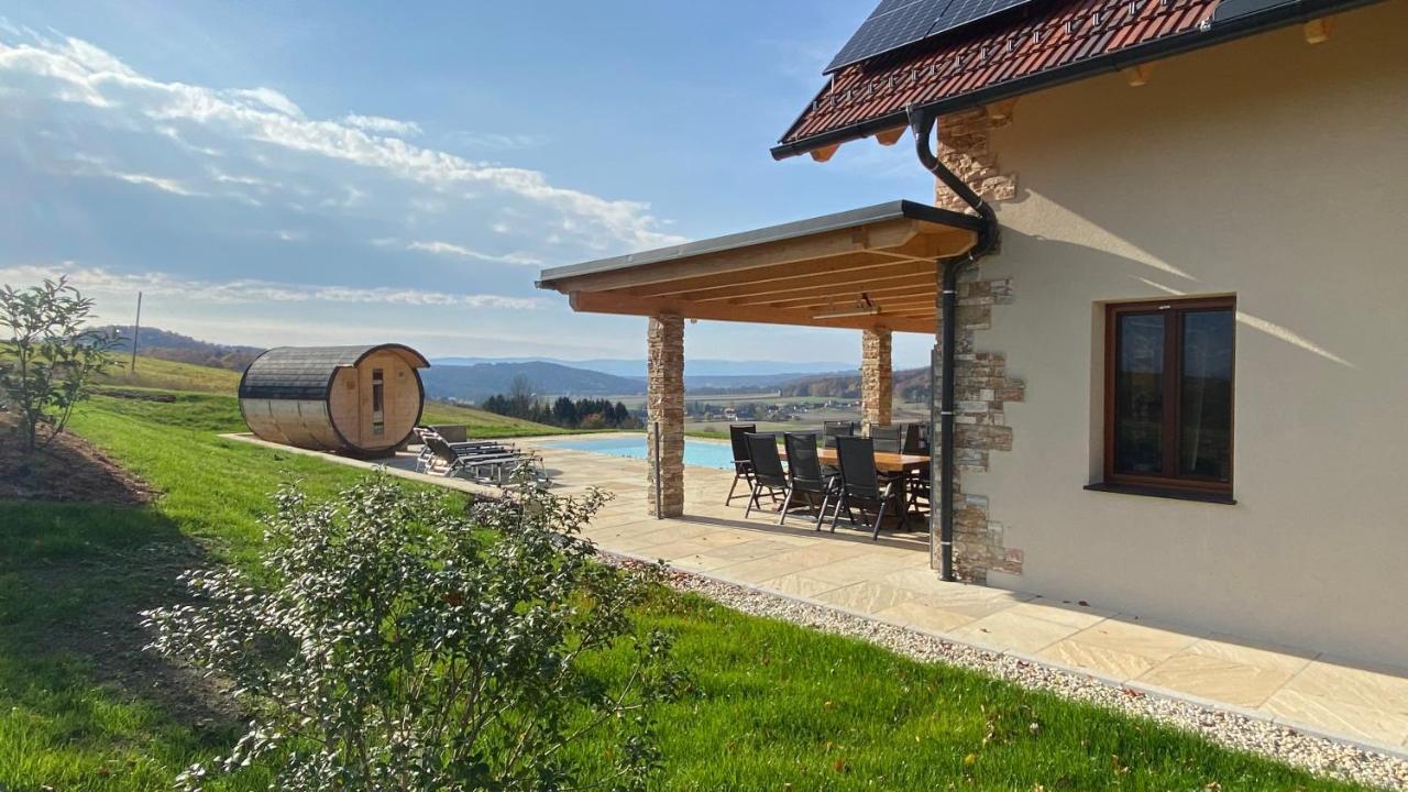 Landvilla Sinelia Premium Dietersdorf am Gnasbach Luaran gambar